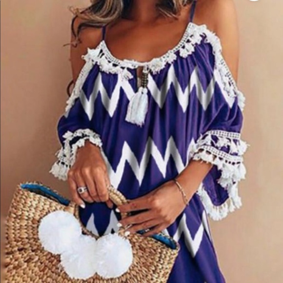 MISSLOOK Dresses & Skirts - Oversized Purple & White Chevron Dress